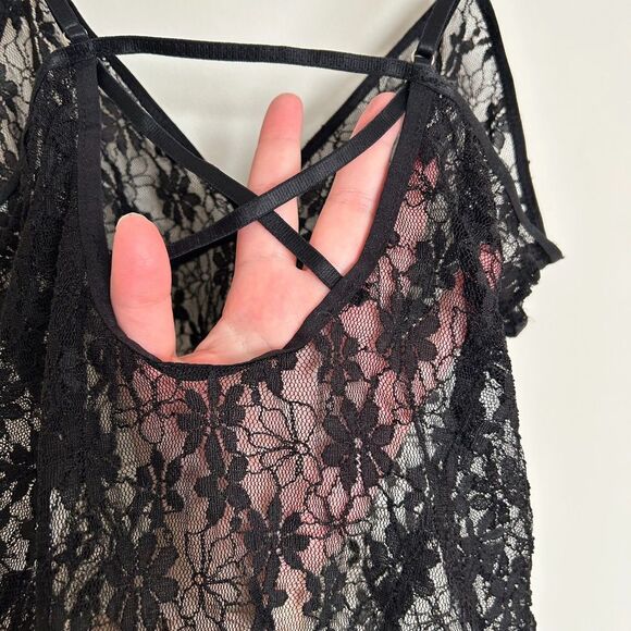 Azalea Sia Lace Bodysuit - Picture 4 of 10